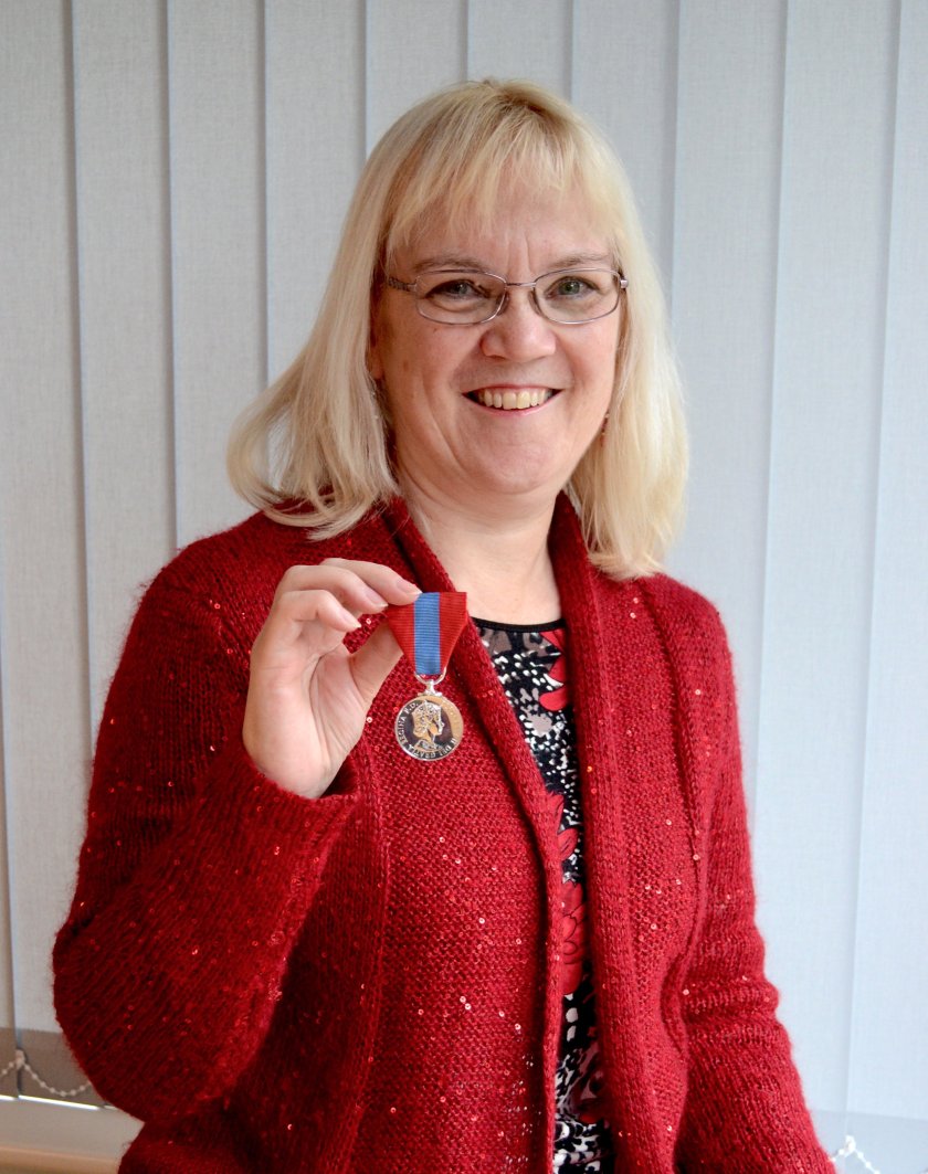 Sue medal (1)